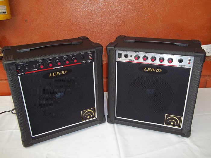 AMPLIFICADOR DE GUITARRA GUITAR SHOOLS  TS-15W